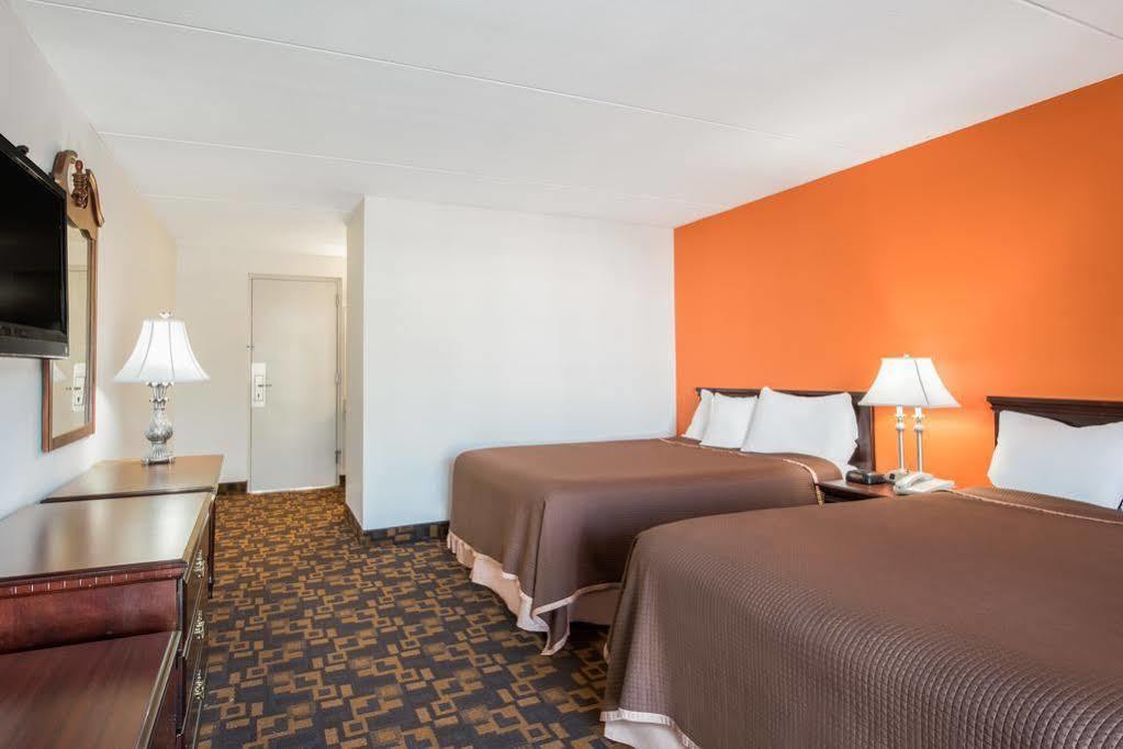 Howard Johnson By Wyndham Hershey Esterno foto