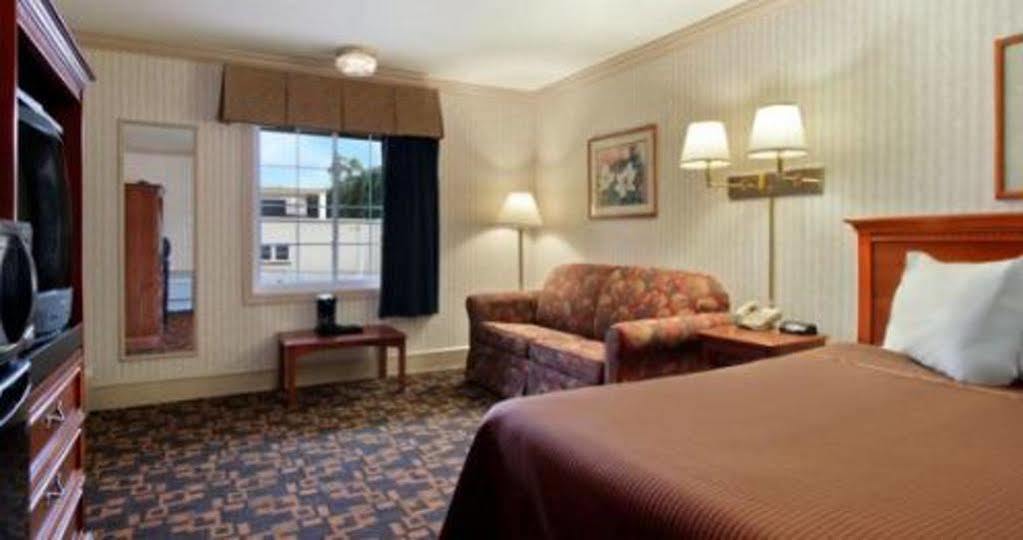 Howard Johnson By Wyndham Hershey Esterno foto